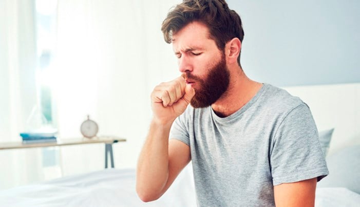 man coughing, lung cancer symptom