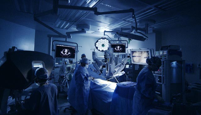 Moffitt offers some of the most advanced technologies and surgical techniques. Image of surgery room at Moffitt